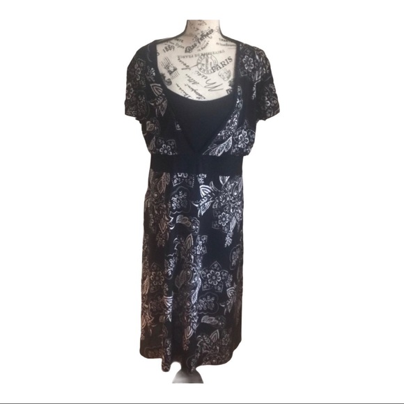 None Dresses & Skirts - Plus size black & white floral Dress
